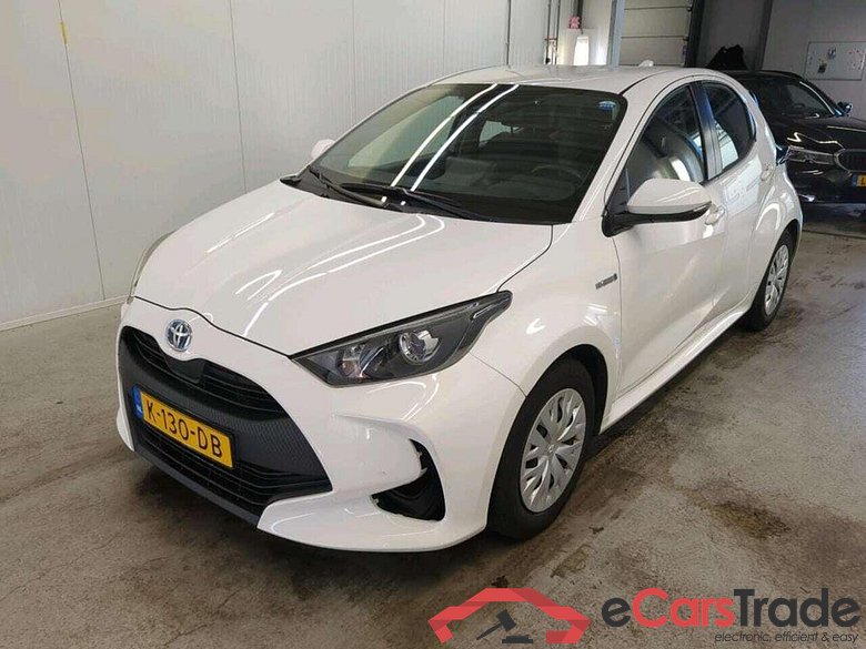 TOYOTA Yaris 1.5 Hyb. Active