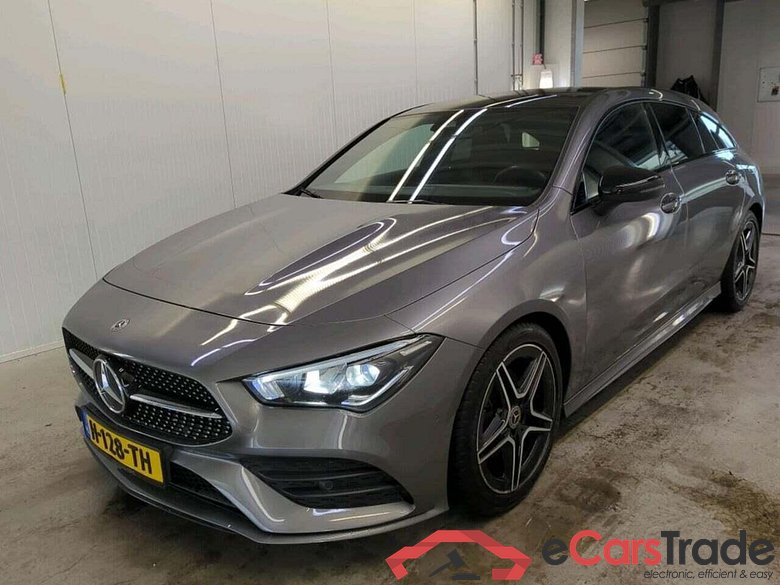 MERCEDES-BENZ CLA-klasse Shooting Brake 180 Bns Sol. AMG #1