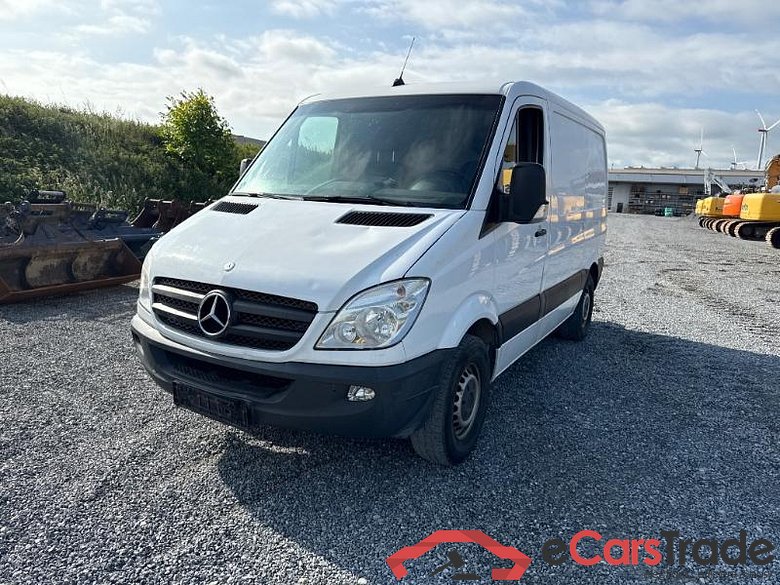 Mercedes_benz 310/311/313/314/316 CDI (906.631/633/635/637) Sprinter II Kasten #1