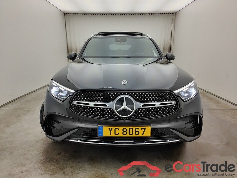 Mercedes-Benz GLC GLC 300 de AMG Line 4MATIC 5d #1