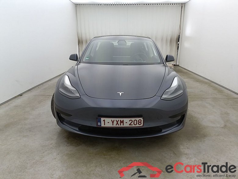 Tesla Model 3 Standard RWD Plus 4d