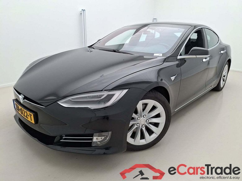 Tesla Model S 75D Base