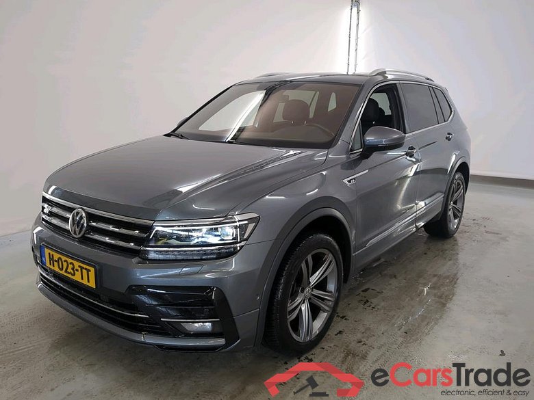 Volkswagen Tiguan Allspace '17 Volkswagen Tiguan Allspace 1.5 TSI DSG Highline Business R 5d