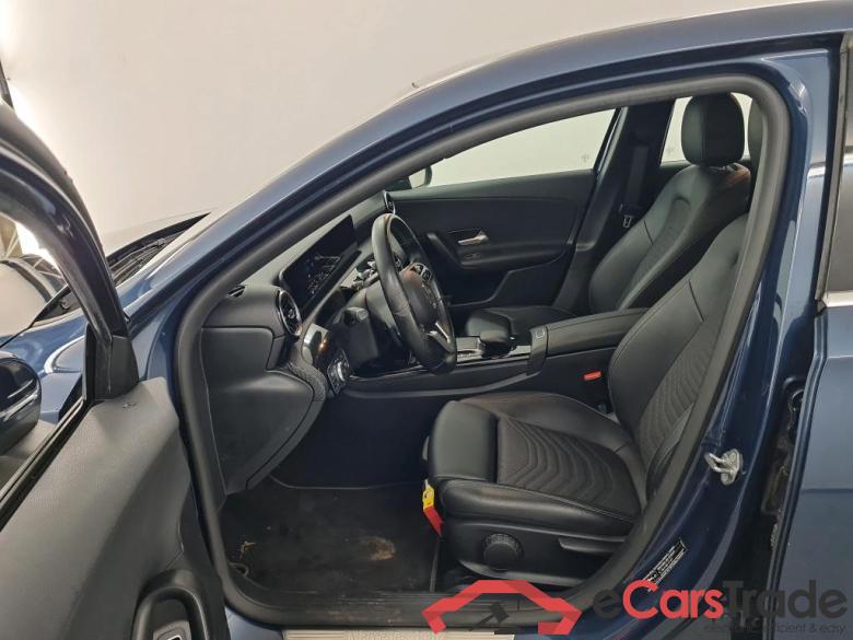 MERCEDES-BENZ A-CLASS 1.3 A 250 E DCT Advantage #5