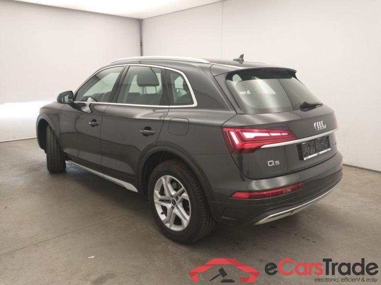 Audi Q5 Advanced 50 TFSI e S tronic quattro 5d #3