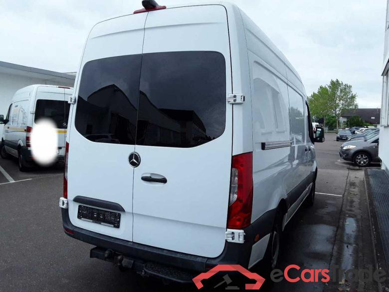Mercedes_benz 311/314/316 CDI RWD L2 (907.633) Sprinter #4