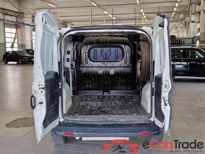 Fiat 39 FIAT DOBLÒ CARGO 2015 4 PORTE CARGO 1.4 T-JET NATURAL POWER SX EURO6 #5