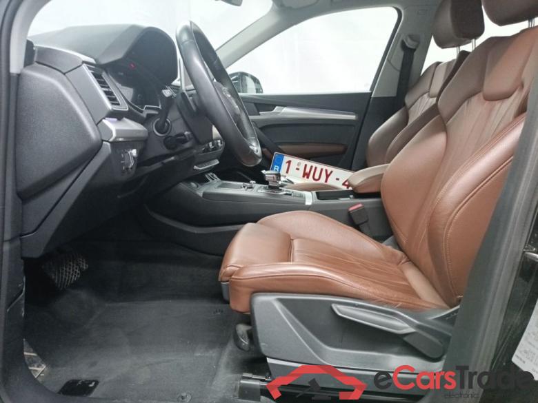 Audi Q5 Sport 35 TDI quattro 5d #6