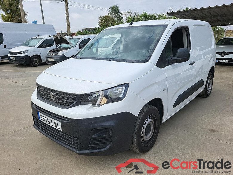 Peugeot Pro Standard 600kg BlueHDi 73kW PEUGEOT Partner / 2018 / 3P / furgón derivado de turismo Pro Standard 600kg BlueHDi 73kW