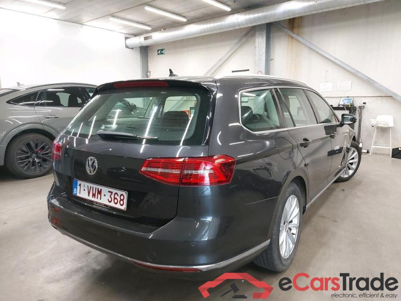 VOLKSWAGEN - VW  PASSAT VARIANT TDI 150PK DSG7 Highline Business With Alcantara Leather #2