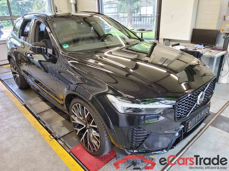 Volvo XC60 (03.2017->) DE - SUV5 B5 (Benzin) 2WD EU6d, R-Design Mild-Hybrid (EURO 6d), (Facelift) 2021 #2