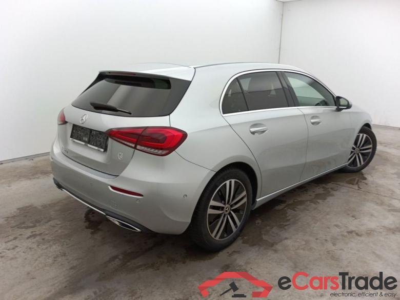 Mercedes-Benz A-Klasse A 180 d DCT Business Solution 5d #4