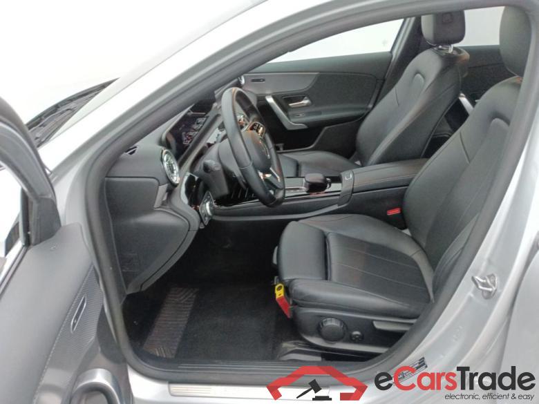 Mercedes-Benz A-Klasse A 180 d DCT Business Solution 5d #6