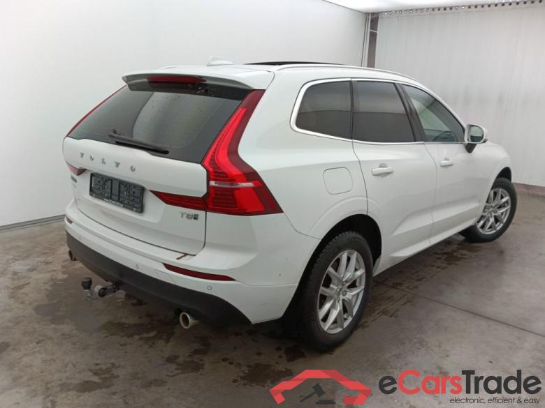 Volvo XC60 T8 e4x4 Geartronic Momentum 5d #5