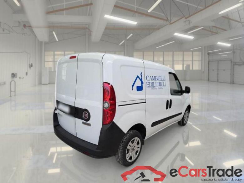 Fiat 48 FIAT DOBLÒ CARGO / 2014 / 4P / VETT. FURGONATA CH1 LOUNGE 1.3 MJET 95CV E6D SeS #2