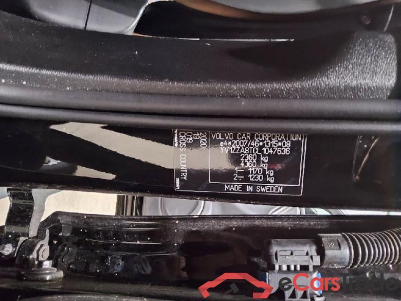 Volvo V60 CC ´18 V60 Cross Country Pro AWD 2.0 D4 140KW E6dT #5