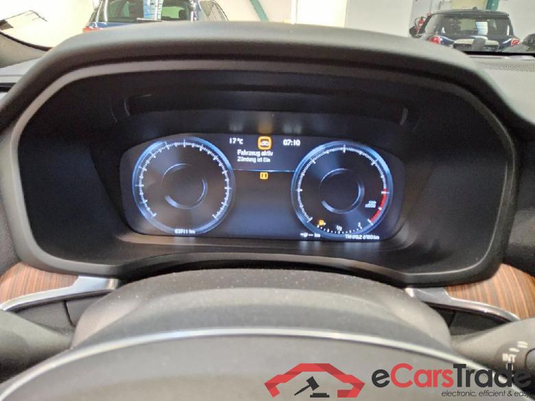 Volvo V60 CC ´18 V60 Cross Country Pro AWD 2.0 D4 140KW E6dT #6