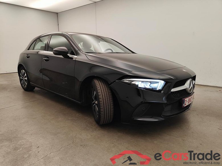Mercedes-Benz A-Klasse A 180 d Business Solution Aut. 5d #2