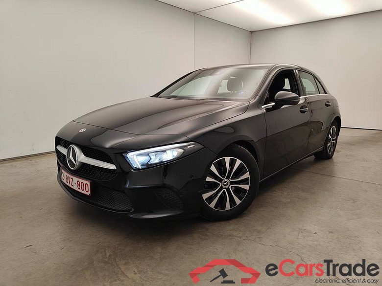 Mercedes-Benz A-Klasse A 180 d Business Solution Aut. 5d #3