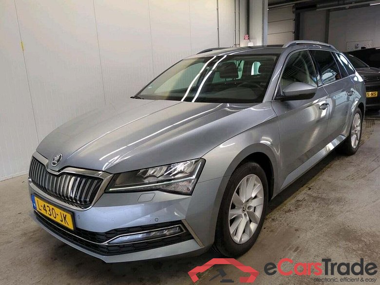 SKODA Superb Combi 1.4 TSI iV BnsEdPlus #1