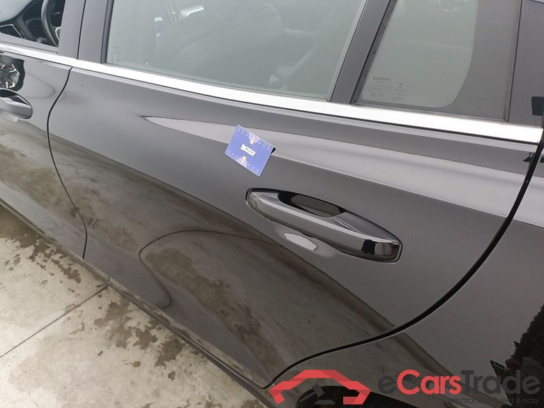 Volvo V60 D3 Geartronic Momentum Pro 5d #1