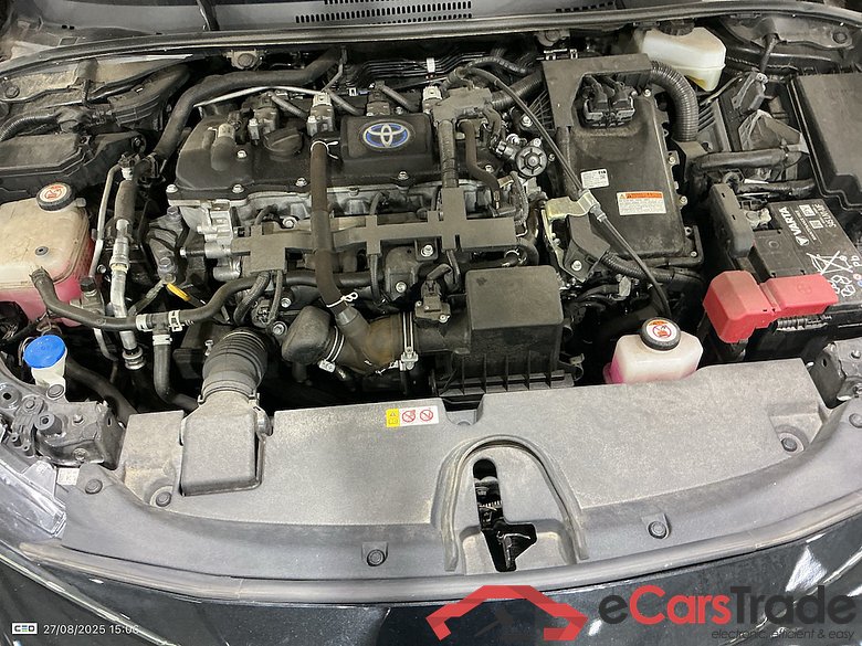 TOYOTA COROLLA TOURING SPORTS 1.8 HYBRID PREMIUM E-CVT #6