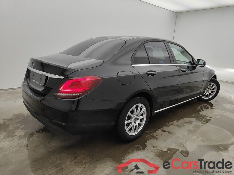 Mercedes-Benz C-Klasse Berline C 180 d Business Solution Aut. 4d #2