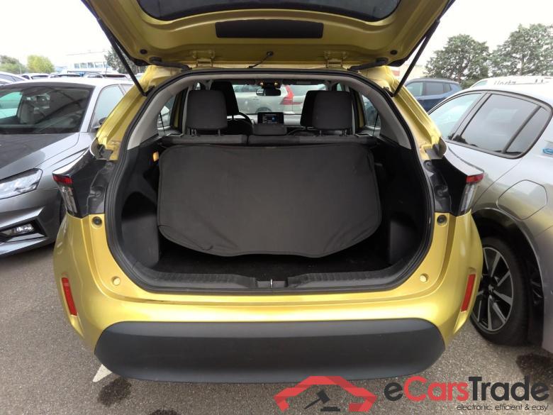 YARIS CROSS HY 116H MY 22 RSK #6