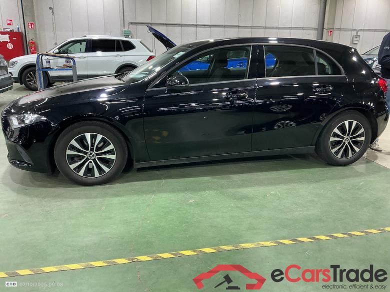 MERCEDES-BENZ CLASS A (W177) A 160 Business Solution #3