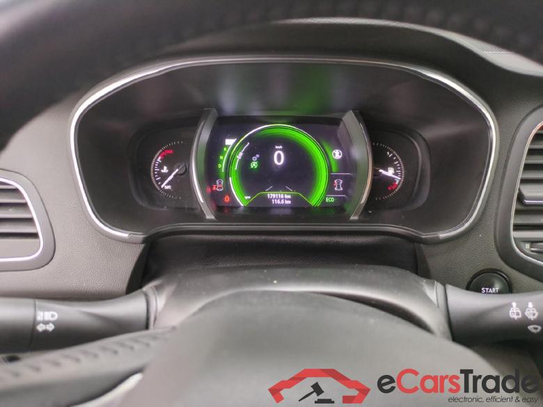 Megane IV Berline 5pt. Business 1.5 dCi 115CV BVA7 E6dT #6 Megane IV Berline 5pt. Business 1.5 dCi 115CV BVA7 E6dT #6