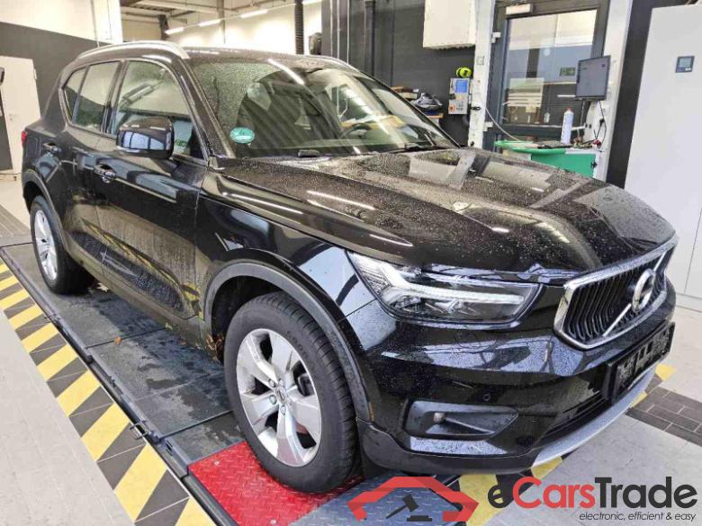 Volvo XC40 (2017->) DE - SUV5 T4 AWD EU6d-T, Momentum Pro (EURO 6d-TEMP), 2018 - 2020 #2
