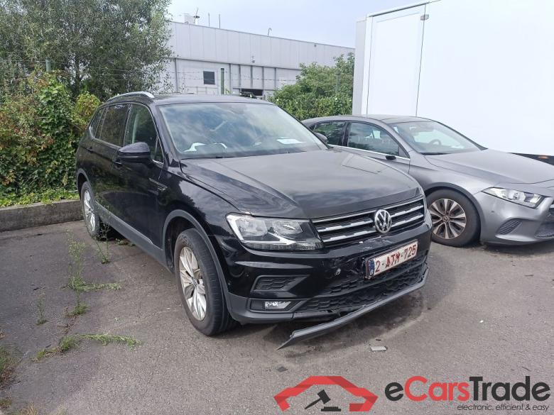 Volkswagen Tiguan Allspace 2.0 TDI SCR DSG7 Comfortline 5d !! damaged car mo145 !! NO COC!! #5