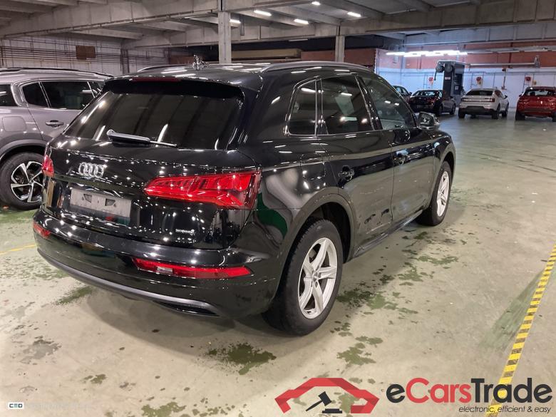 AUDI Q5 DIESEL - 2017 35 TDi Quattro Business Ed.Sport S tr. #4