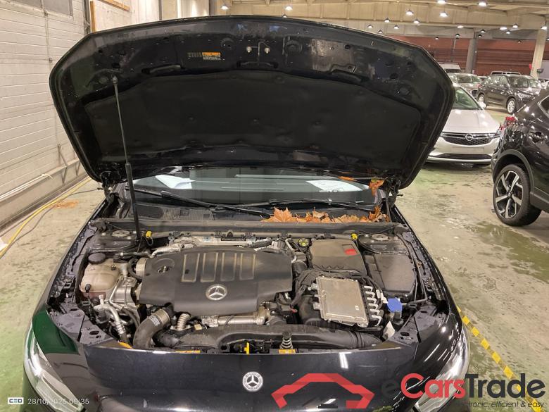 MERCEDES-BENZ A-CLASS LIMOUSINE 2.0 A 180 D BUSINESS SOLUTION DCT #6