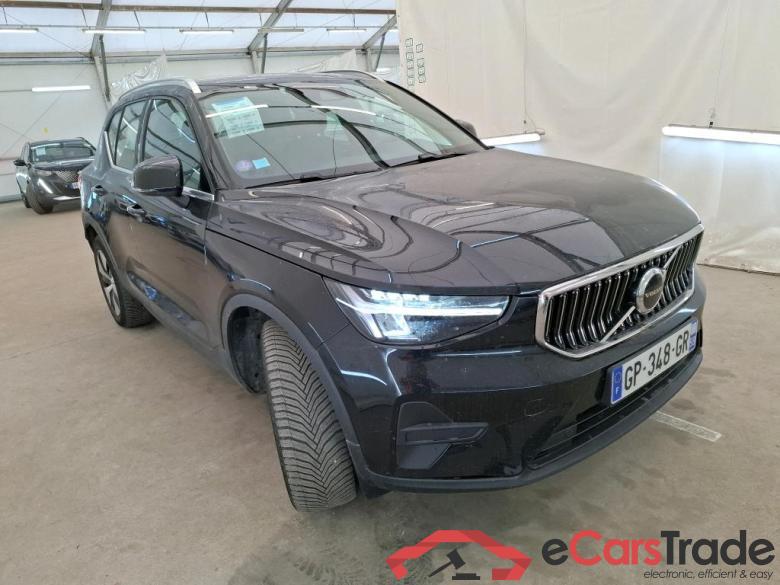 VOLVO XC40 / 2022 / 5P / SUV Recharge T5 262 DCT7 Start #4
