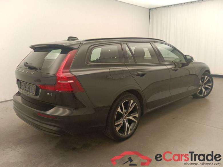 VOLVO V60 DIESEL - 2022 2.0 B4 197hp Plus Dark 5d #2