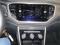 preview Volkswagen T-Roc #4