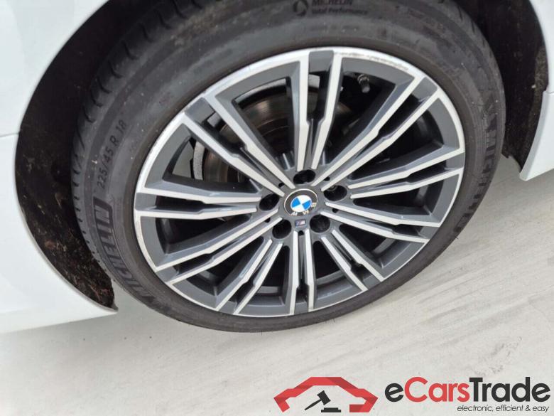 BMW 3-SERIE SEDAN 316DA M SPORT #6