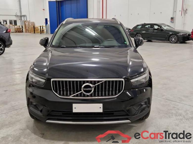 VOLVO XC40 / 2017 / 5P / SUV T5 PLUG-IN HYBRID AUTO RECH INSCRIP EXPR #6