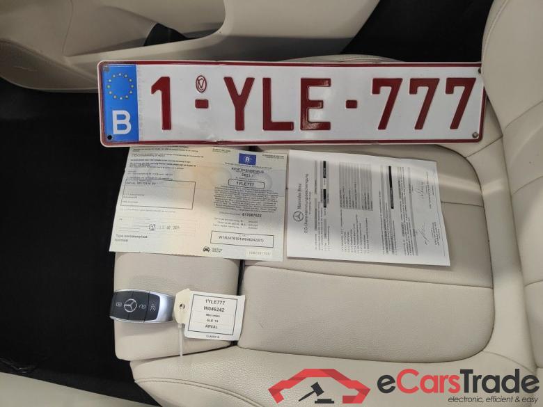 Mercedes-Benz GLB GLB 180 d 5d 7pl #4