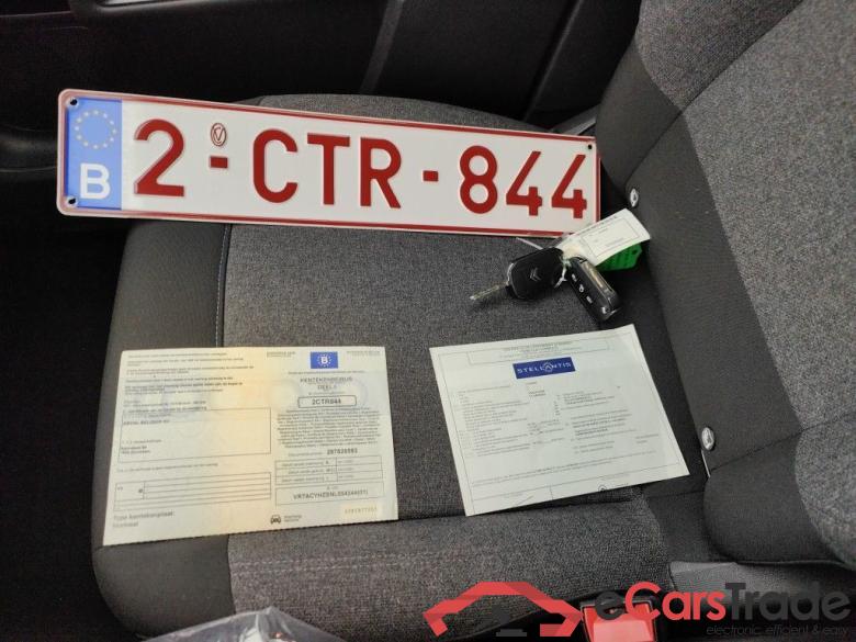 Citroën C5 Aircross 1.5 BlueHDi 130 S&S EAT8 Live 5d #4