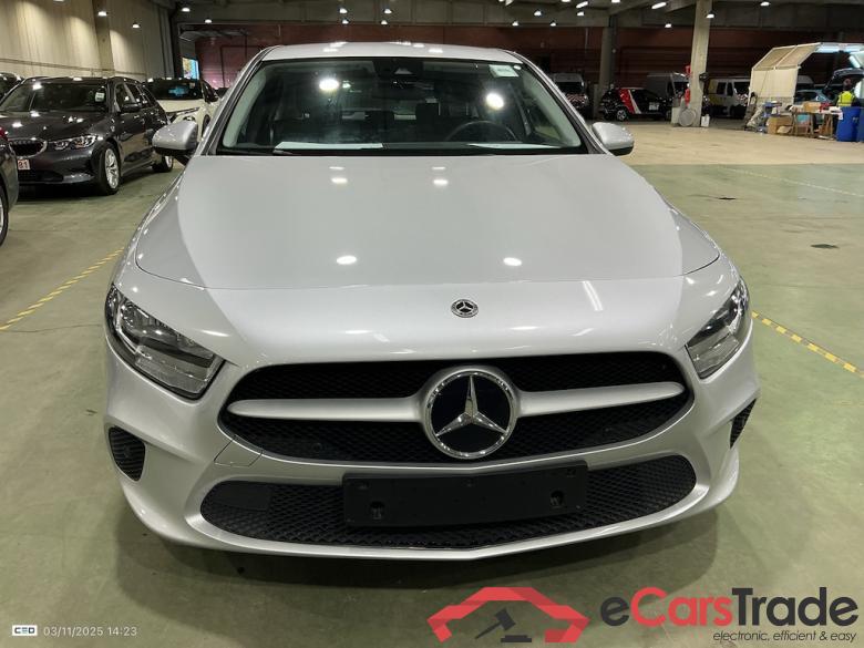 MERCEDES-BENZ A-CLASS 2.0 A 180 D BUSINESS SOLUTION ESSENTIAL #2