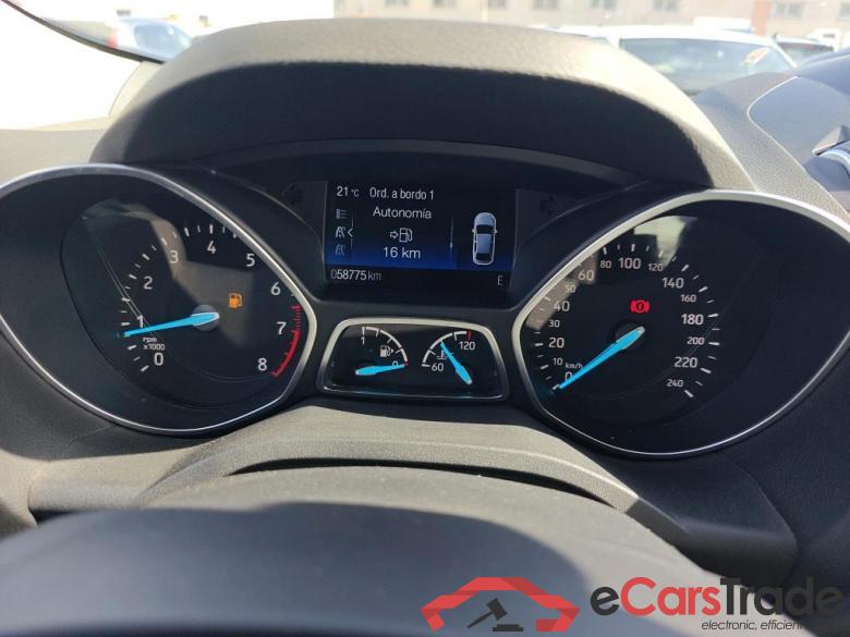 FORD Kuga / 2016 / 5P / todoterreno 1.5 EcoBoost 88kW 4x2 Trend+ (CX) #4