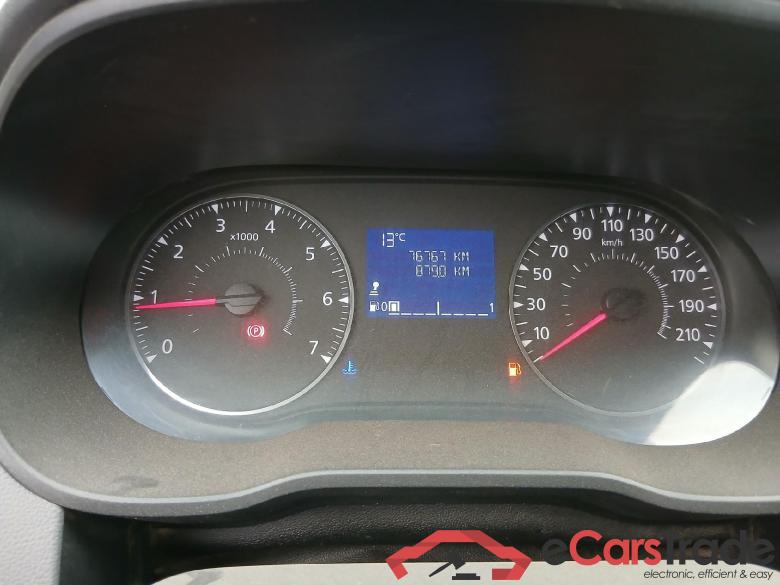 DACIA Duster / 2018 / 5P / todoterreno Essential Blue dCi 85kW (115CV) 4X4 #4