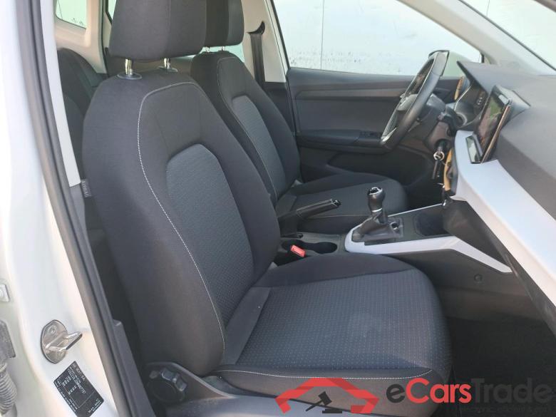 SEAT Arona / 2017 / 5P / todoterreno 1.0 TSI 81kW (110CV) Style Plus (AC) #6