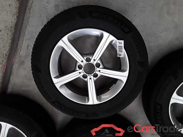 Mercedes-Benz GLB -Klasse (BM 247)(07.2019->) DE - SUV5 GLB 200 d EU6d, Style (EURO 6d), 2019 - 2023 #5