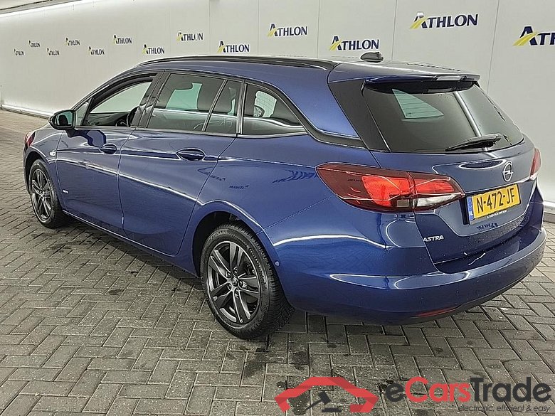 OPEL Astra Sports Tourer 1.2 turbo 81kW Design & Tech 5D #4