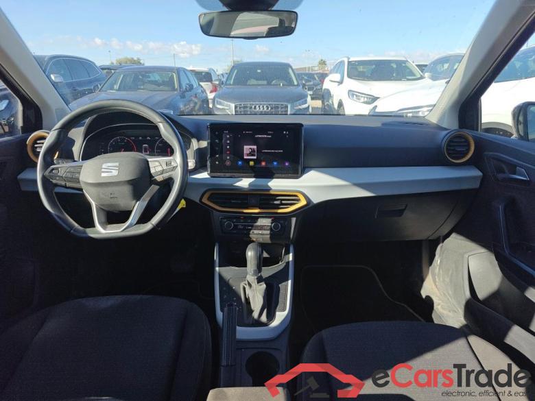 SEAT Arona / 2021 / 5P / todoterreno 1.0 TSI 85kW (115CV) DSG Style XL(SP) #3