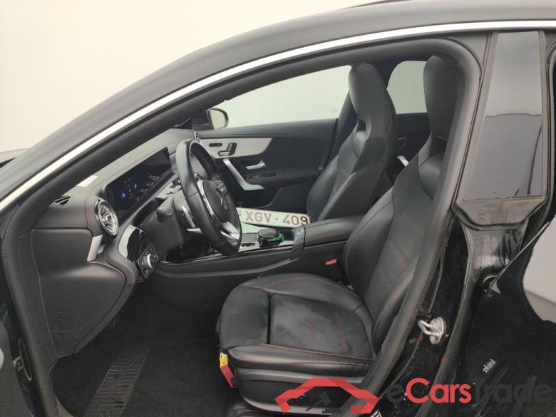 Mercedes-Benz CLA CLA 200 d 4d AMG Line (total options: 10,880 Ex.Vat) #3