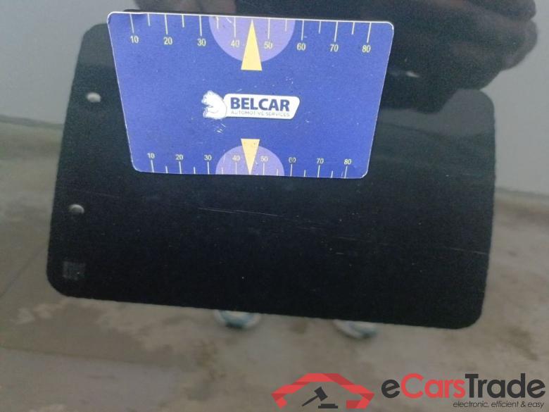 Mini 5 door Cooper (100 kW) 5d #2